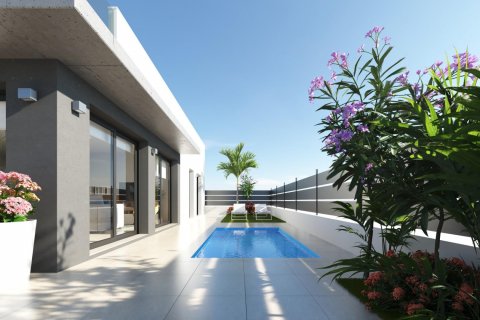 Villa for sale Daya Nueva, Alicante, Spain 3 bedrooms, 106 sq.m. No. 116940 - photo 2