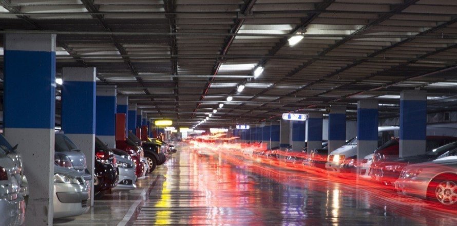 Commercial property Sant Marti de Tous, Barcelona, Spain 2500 sq.m. No. 51535