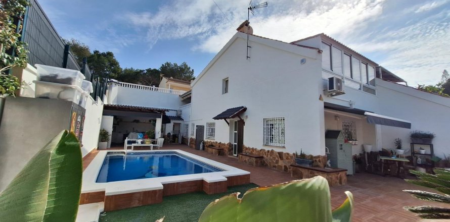 Villa Los Balcones, Alicante, Spānijā 4 istabas, 144 m2 Nr. 116238