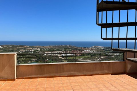 Takvåning till salu Casares, Malaga, Spanien 3 sovrum, 74 kvm. Nr. 109532 - foto 3