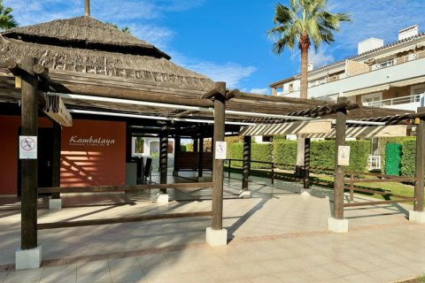 Appartamento in vendita Estepona, Malaga, Spagna 2 camere da letto, 90 mq. N° 109522 - foto 4
