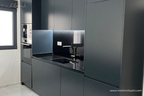 Villa till salu i La Romana, Alicante, Spanien 3 sovrum, 134 kvm. Nr. 9096 - foto 4