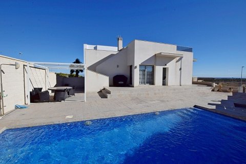 Villa for sale San Miguel de Salinas, Alicante, Spain 3 bedrooms, 250 sq.m. No. 111263 - photo 1