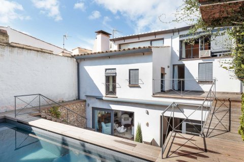 House for sale Begur, Girona, Spain 3 bedrooms, 331 sq.m. No. 22913 - photo 4