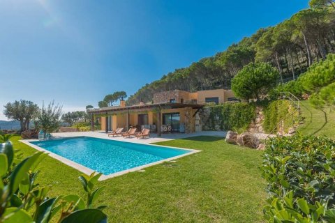 Сasa en venta Begur, Gerona, España 5 dormitorios, 585 m2 No. 22911 - foto 3