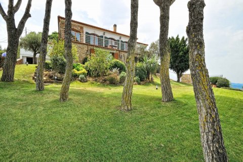 Casa in vendita Begur, Girona, Spagna 7 camere da letto, 330 mq. N° 22897 - foto 3