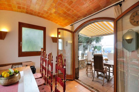 Casa in vendita Begur, Girona, Spagna 7 camere da letto, 330 mq. N° 22897 - foto 16