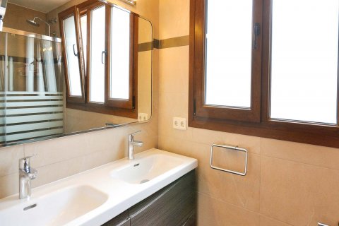 Casa in vendita Begur, Girona, Spagna 7 camere da letto, 330 mq. N° 22897 - foto 29
