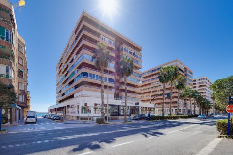Apartment for sale Torrevieja, Alicante, Spain 3 bedrooms, 100 sq.m. No. 117146 - photo 7