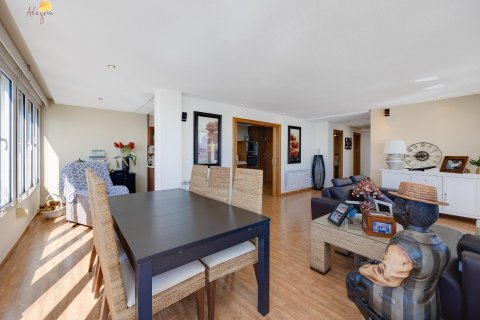 Apartment for sale Torrevieja, Alicante, Spain 3 bedrooms, 100 sq.m. No. 117146 - photo 29
