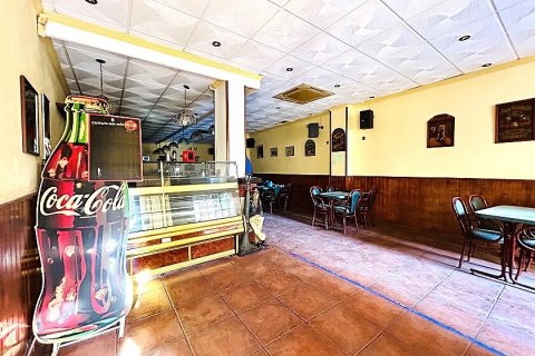 Lokal usługowy Torrevieja, Alicante, Hiszpania 100 mkw. nr 117214 – zdjęcie 2
