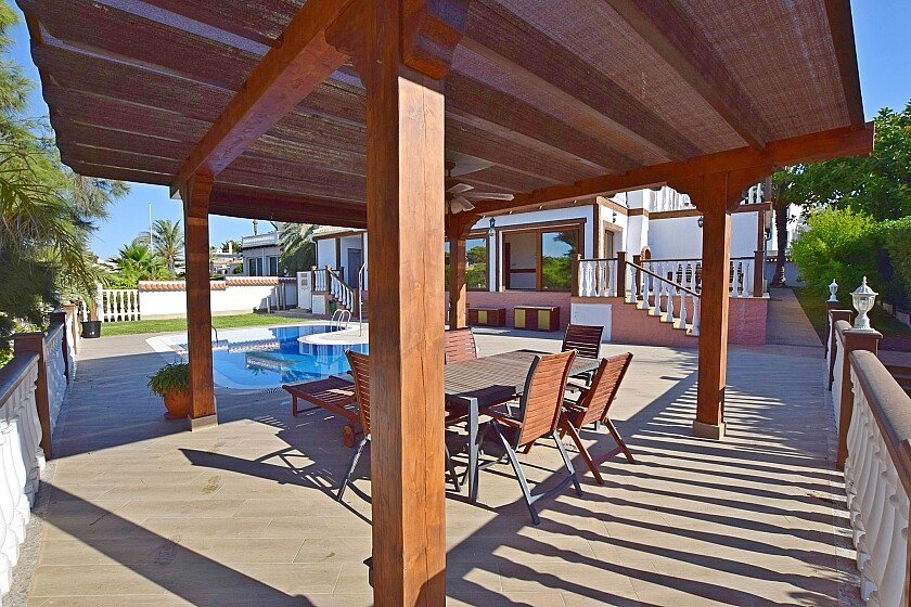 Villa à Alicante, Espagne 6 chambres, 220 m2 No. 103670