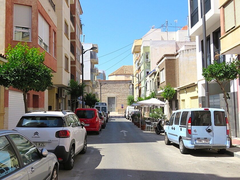 Proprietà commerciale a Guardamar del Segura, Alicante, Spagna 110 mq. N° 103669