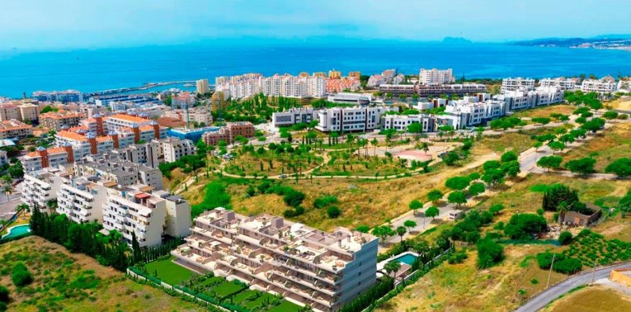 Dzīvoklis Estepona, Malaga, Spānijā 3 istabas, 168 m2 Nr. 108613