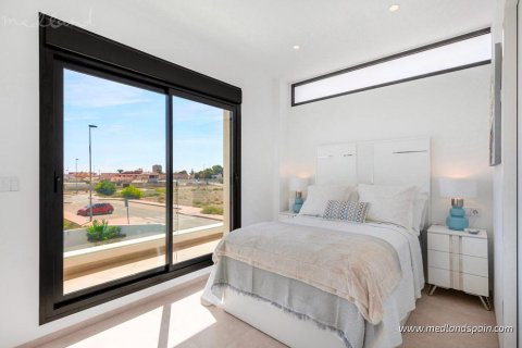 Villa for sale Santiago de la Ribera, Murcia, Spain 3 bedrooms, 127.85 sq.m. No. 108612 - photo 11