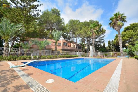 Villa for sale Los Balcones, Alicante, Spain 6 bedrooms, 671 sq.m. No. 115404 - photo 25