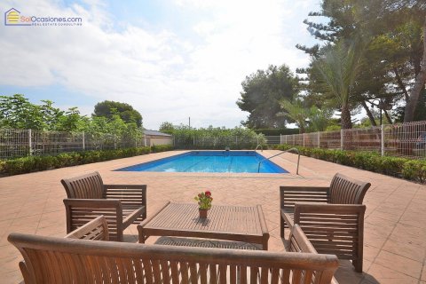 Villa for sale Los Balcones, Alicante, Spain 6 bedrooms, 671 sq.m. No. 115404 - photo 23