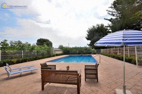 Villa for sale Los Balcones, Alicante, Spain 6 bedrooms, 671 sq.m. No. 115404 - photo 5