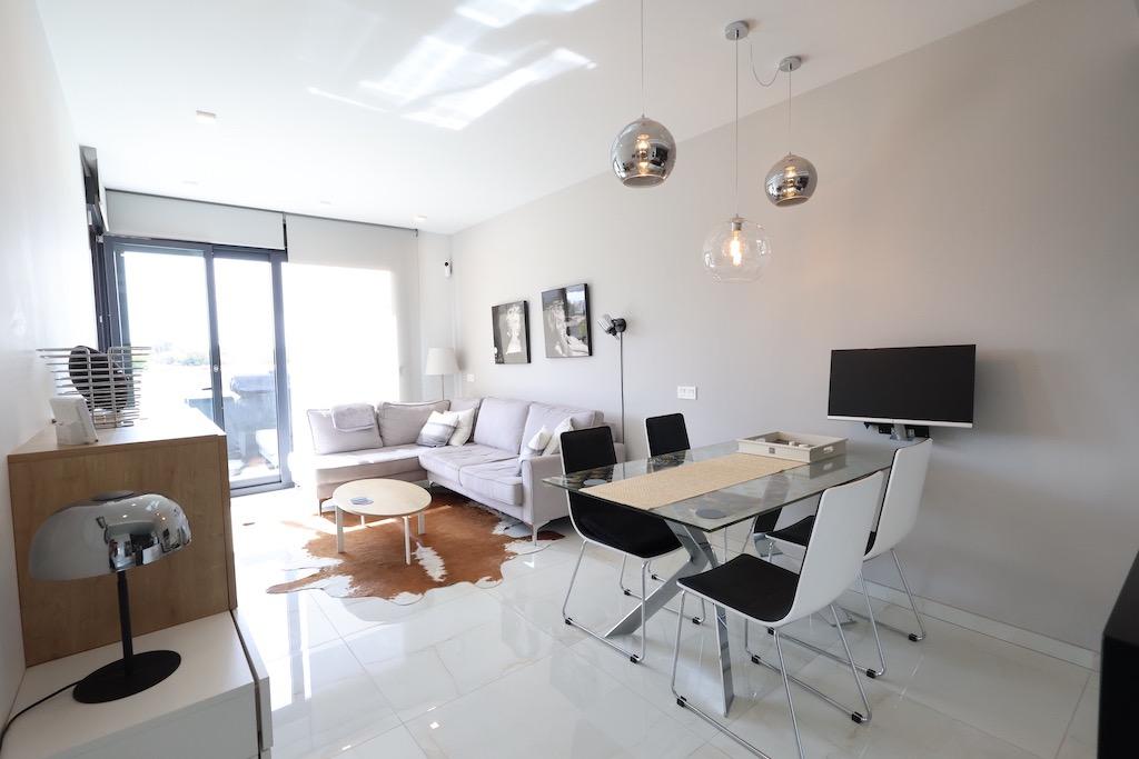 Dzīvoklis Alicante, Spānijā 2 istabas, 107 m2 Nr. 115406