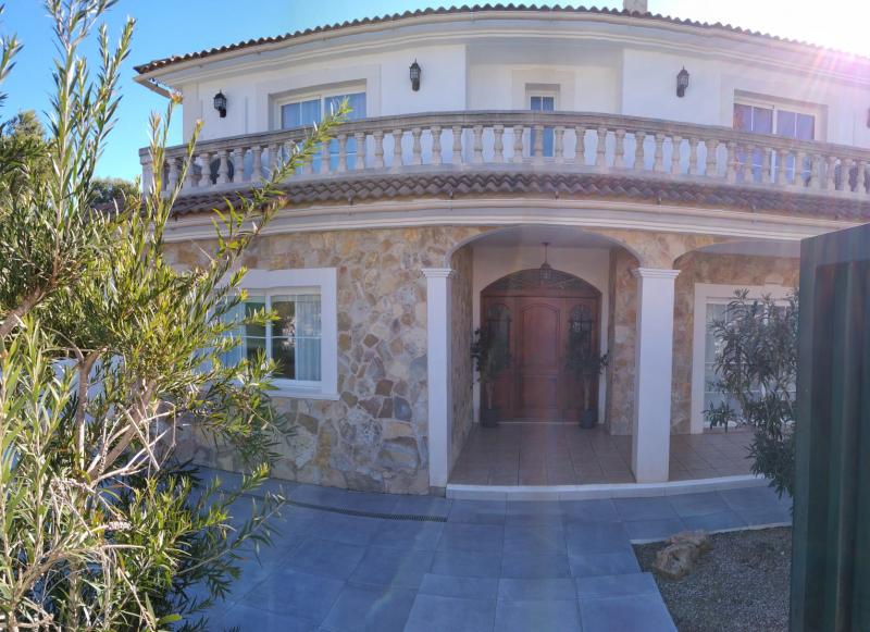 Villa a Santa Ponsa, Mallorca, Spagna 5 camere da letto, 330 mq. N° 103279