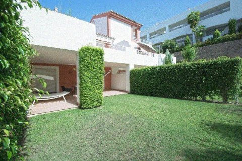 Apartament Estepona, Malaga, Hiszpania 2 sypialnie, 92 mkw. nr 22147 – zdjęcie 13