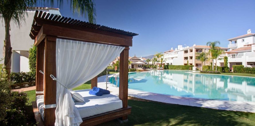 Apartament Estepona, Malaga, Hiszpania 2 sypialnie, 111 mkw. nr 22150
