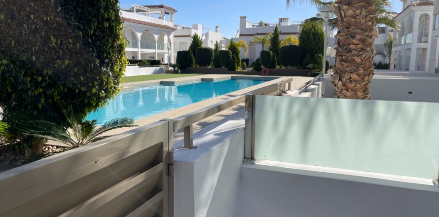 Dzīvoklis Rojales, Alicante, Spānijā 2 istabas, 86 m2 Nr. 115701