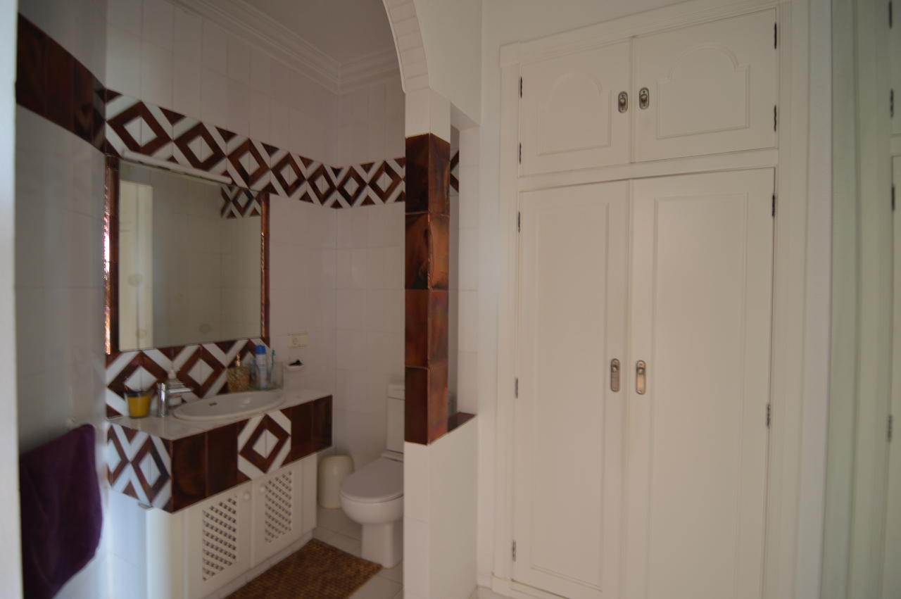 Villa en Torrevieja, Alicante, España 4 dormitorios, 520 m2 No. 115965