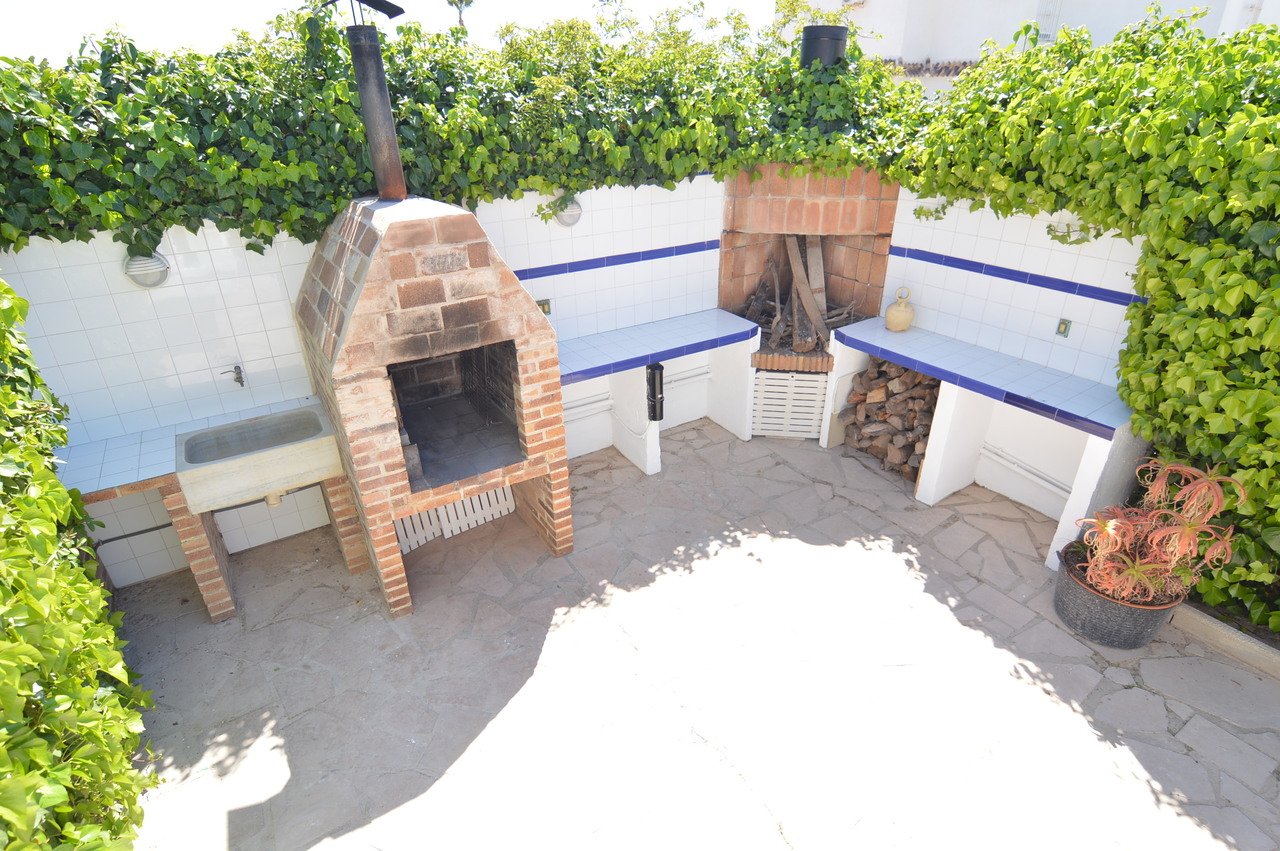 Villa en Torrevieja, Alicante, España 4 dormitorios, 520 m2 No. 115965
