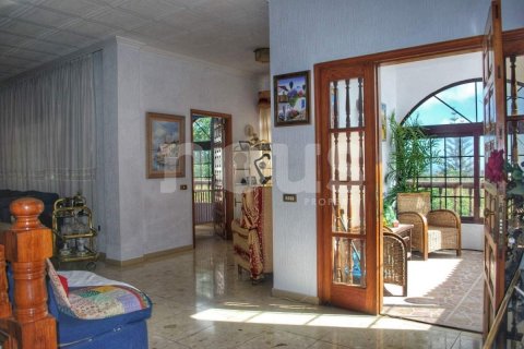 Продажа виллы Тенерифе, Испания 5 спален, 460м2 №109826 - фото 12