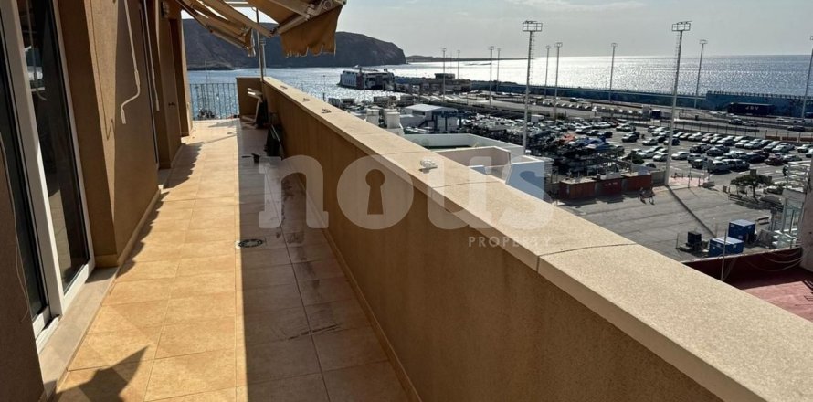 Kattohuoneisto Los Cristianos, Tenerife, Espanja 2 makuuhuonetta, 72 m2 No. 109832
