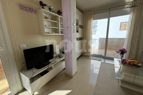 Kattohuoneisto myytävänä Los Cristianos, Tenerife, Espanja, 2 makuuhuonetta, 72 m2 No. 109832 - kuva 14