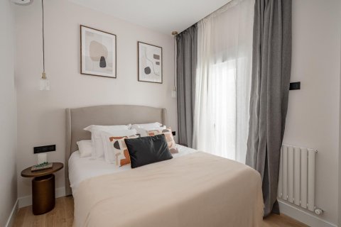Apartment for sale Madrid, Spain 3 bedrooms, 96 sq.m. No. 90127 - photo 7