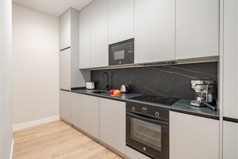 Apartment for sale Madrid, Spain 2 bedrooms, 93 sq.m. No. 90125 - photo 3