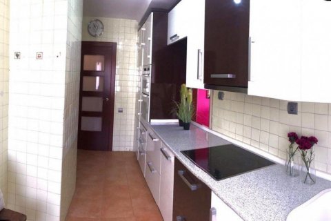 Wohnung zum Verkauf Cambrils, Tarragona, Spanien 5 Schlafzimmer, 154 m2 Nr. 21792 - Foto 3