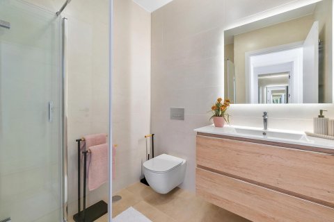 Bungalow for sale Torrevieja, Alicante, Spain 2 bedrooms, 72 sq.m. No. 97767 - photo 21