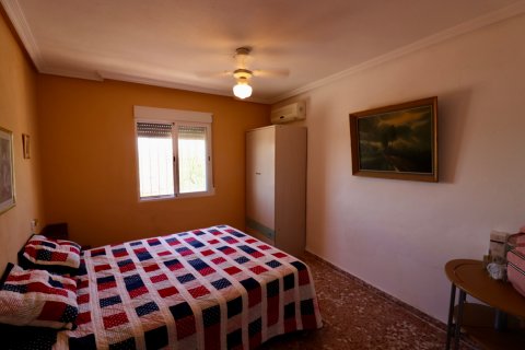 Villa for sale Alicante, Spain 7 bedrooms, 390 sq.m. No. 118844 - photo 21