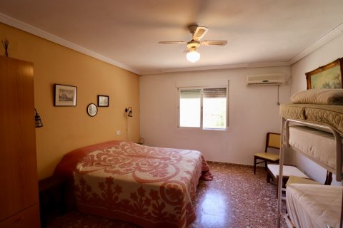 Villa for sale Alicante, Spain 7 bedrooms, 390 sq.m. No. 118844 - photo 20