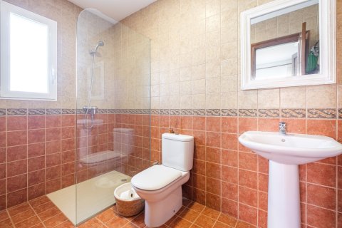 Продажа виллы в Бенидорм, Аликанте, Испания 4 спальни, 379м2 №118839 - фото 21