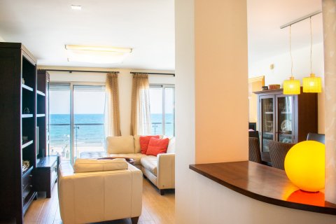 Apartment à vendre Torrevieja, Alicante, Espagne, 4 chambres, 133 m2 No. 118850 - photo 5