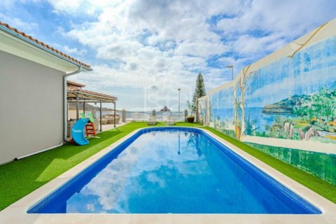 Villa in vendita Adeje, Tenerife, Spagna 3 camere da letto, 385 mq. N° 111084 - foto 6