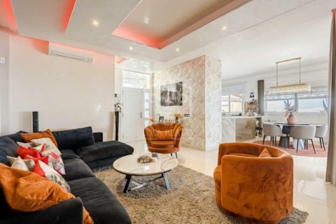 Villa in vendita Adeje, Tenerife, Spagna 3 camere da letto, 385 mq. N° 111084 - foto 9