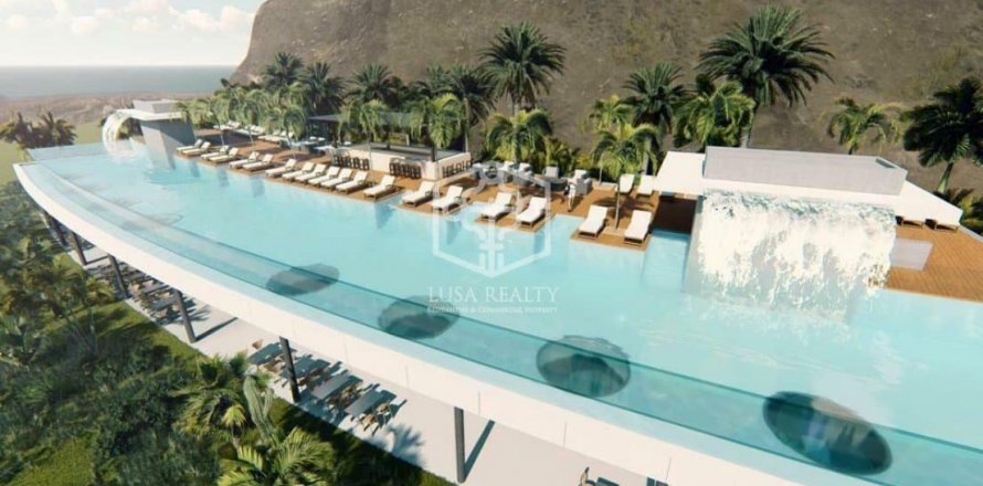 Commercial property Arona, Tenerife, Spain 2935 sq.m. No. 111081