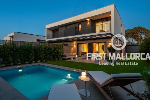 Villa zum Verkauf Puig De Ros, Mallorca, Spanien 4 Schlafzimmer, 155 m2 Nr. 91419 - Foto 1