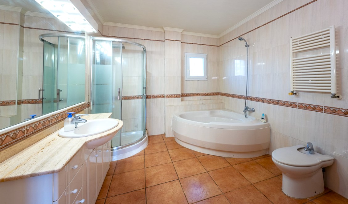 Villa in Santa Ponsa, Mallorca, Spain 6 bedrooms, 597 sq.m. No. 91413