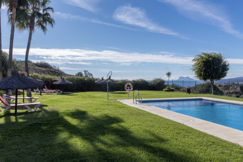 Apartment for sale Manilva, Malaga, Spain 2 bedrooms, 100 sq.m. No. 109592 - photo 1