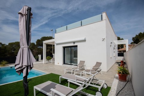 Villa till salu Pinar De Campoverde, Alicante, Spanien 3 sovrum, 116 kvm. Nr. 114004 - foto 7