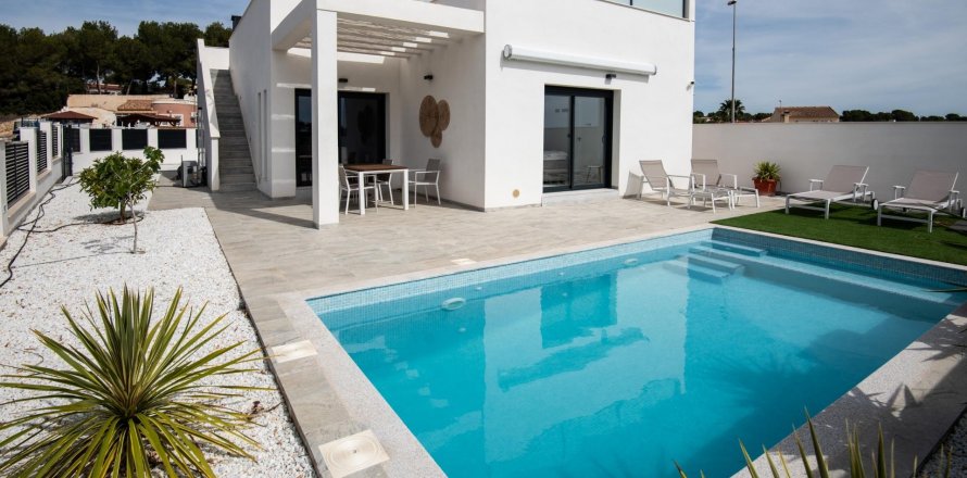 Villa Pinar De Campoverde, Alicante, Spanien 3 sovrum, 116 kvm. Nr. 114004