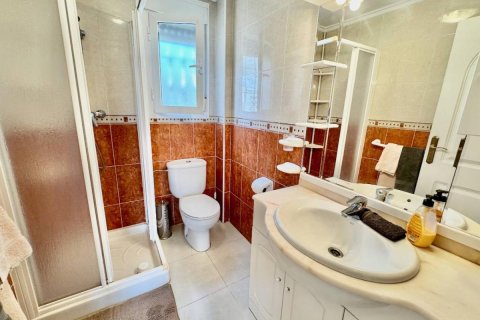 Villa till salu Ciudad Quesada, Alicante, Spanien 5 sovrum, 120 kvm. Nr. 112868 - foto 10