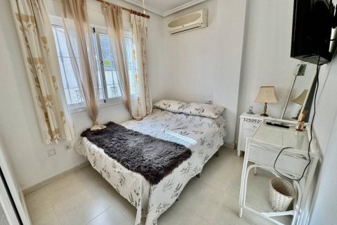 Villa till salu Ciudad Quesada, Alicante, Spanien 5 sovrum, 120 kvm. Nr. 112868 - foto 8